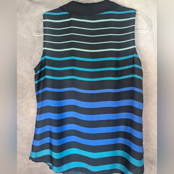 Banana Republic Small Sheer Omni Sleeveless Blouse With Collar & Keyhole Neckl. - Picture 2 of 9